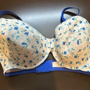 NWOT Victoria’s Secret bra
